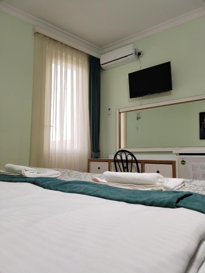 Hotel Blissdom Tbilisi Bagian luar foto